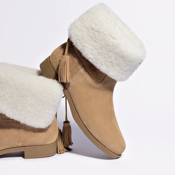 Larroude Suede Bootie "NEW" - Picture 16 of 16